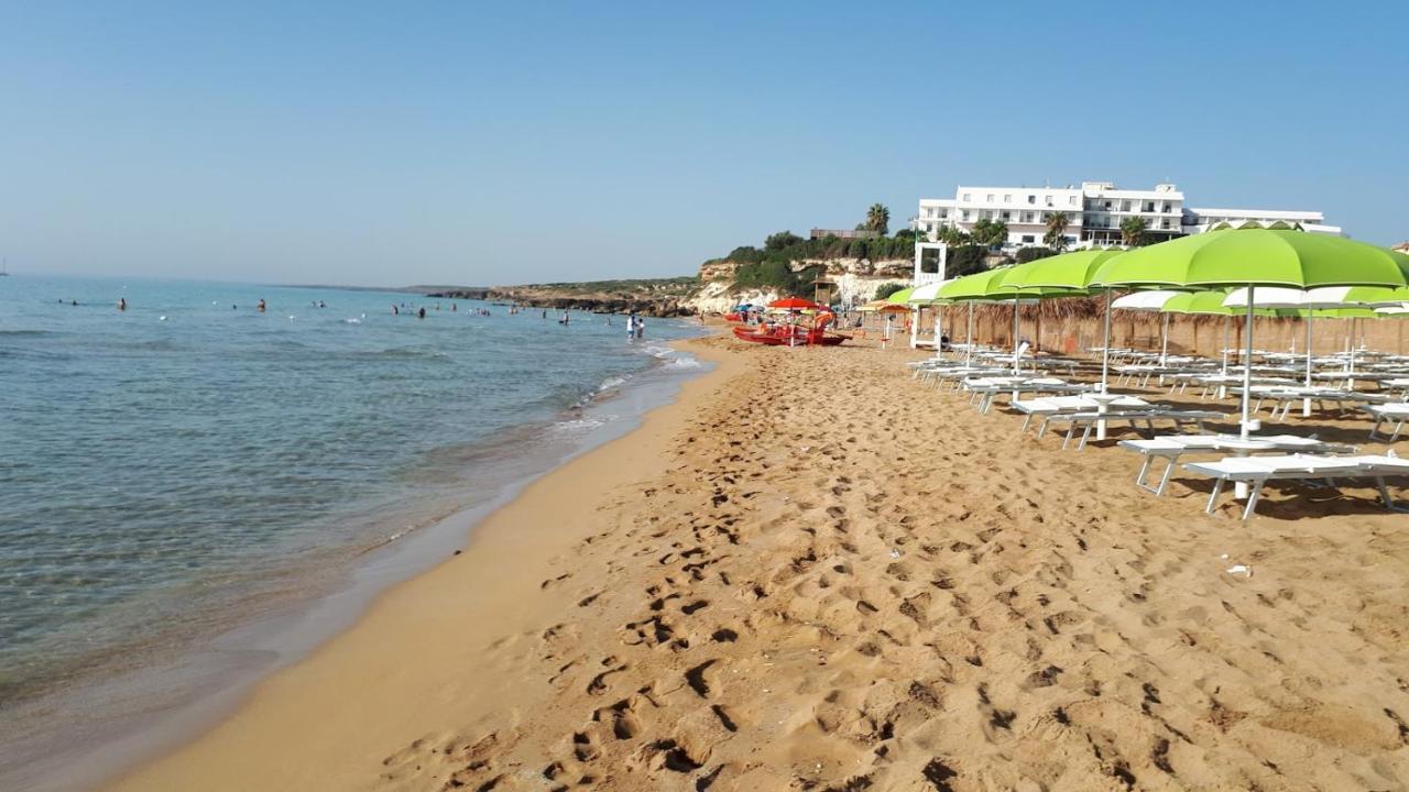 Ferienwohnung Casa Vacanze Le Palme Netine Noto Exterior foto